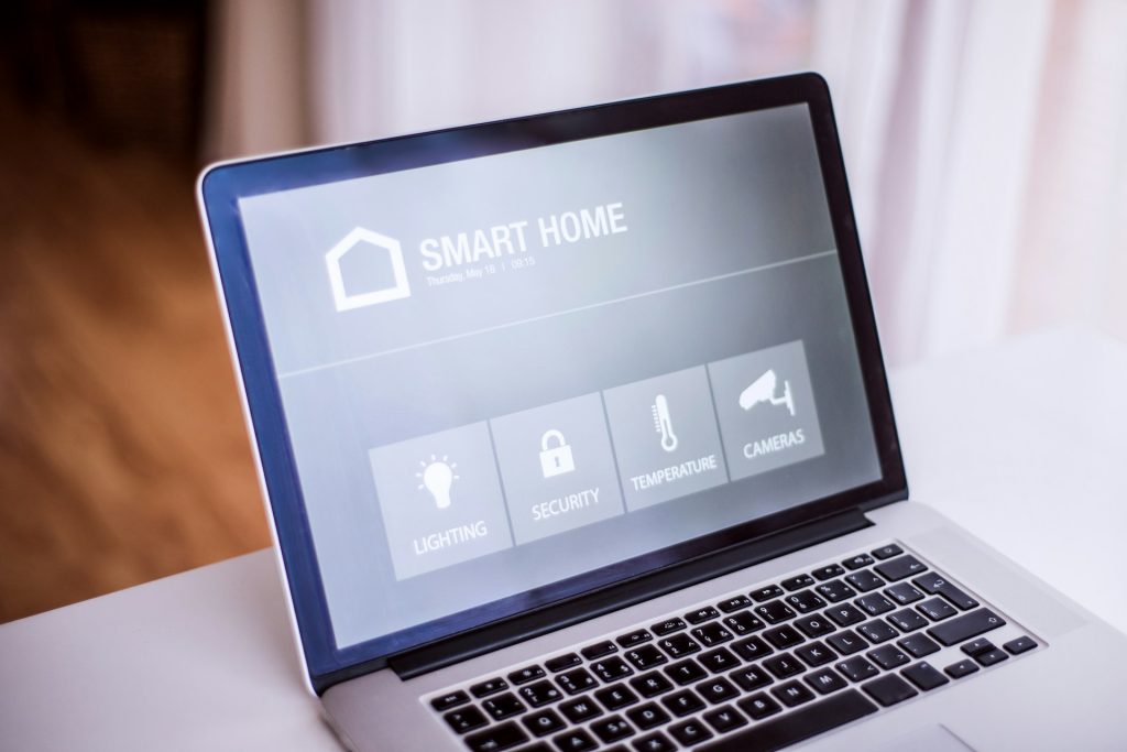 How to Use Smart Home Devices to Save Energy